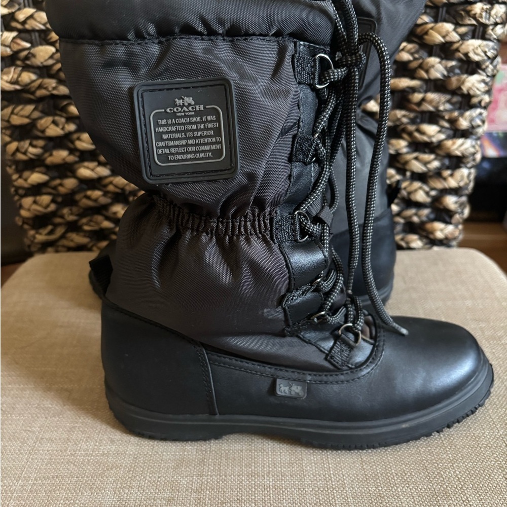 Coach SAGE winter boots sz 6 - Picture 1 of 8